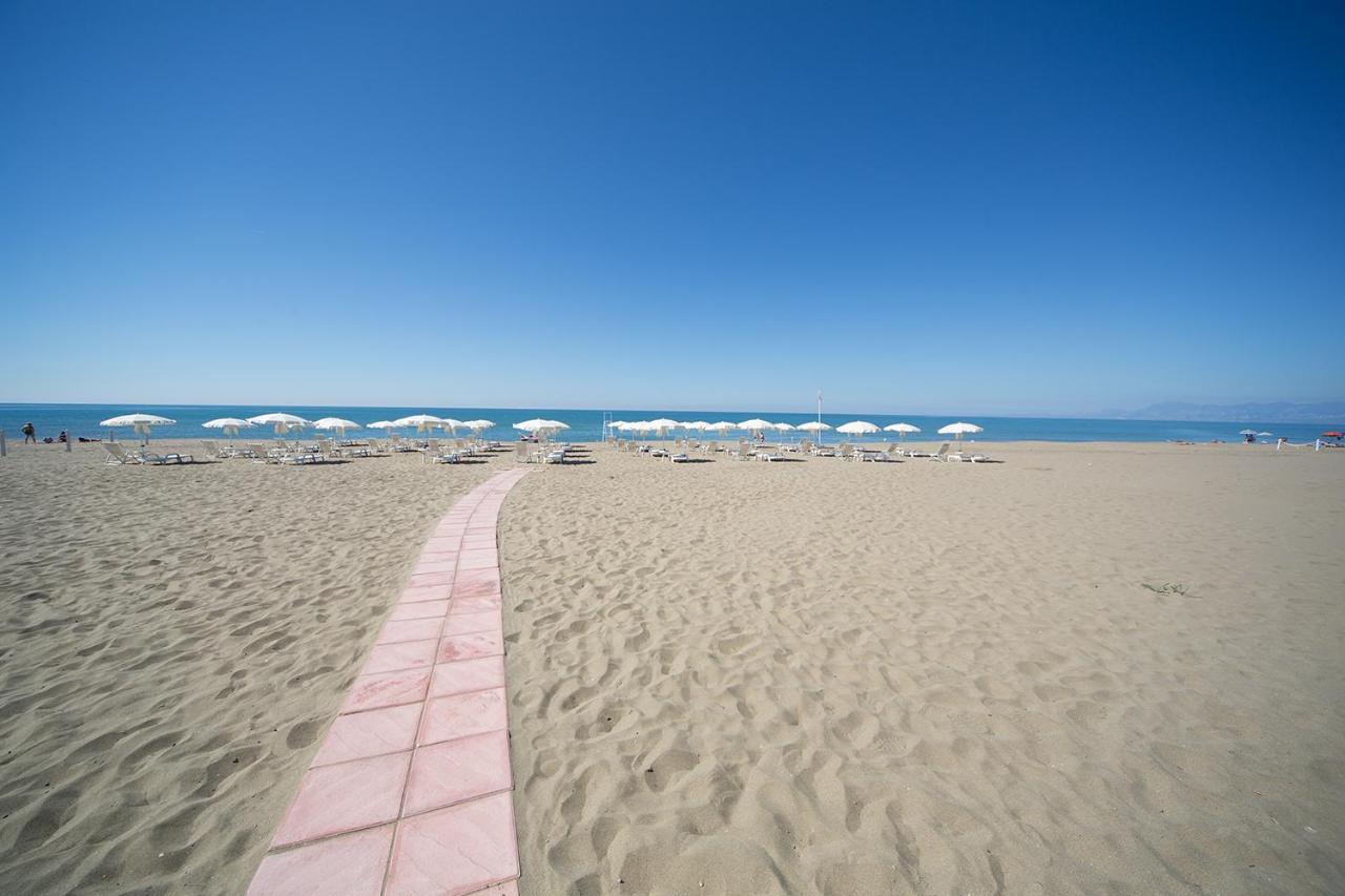 Hotel Cerere Paestum Exterior photo